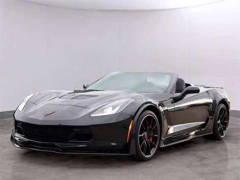 Used 2016 Chevrolet Corvette Z06 w/ 3LZ Preferred Equipment Group image 3