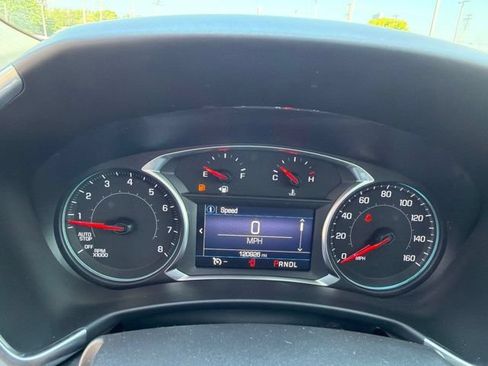 Used 2022 Chevrolet Equinox LT FWD image 14