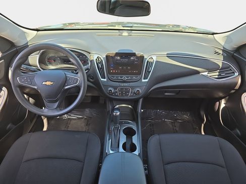 Used 2020 Chevrolet Malibu LT FWD image 10