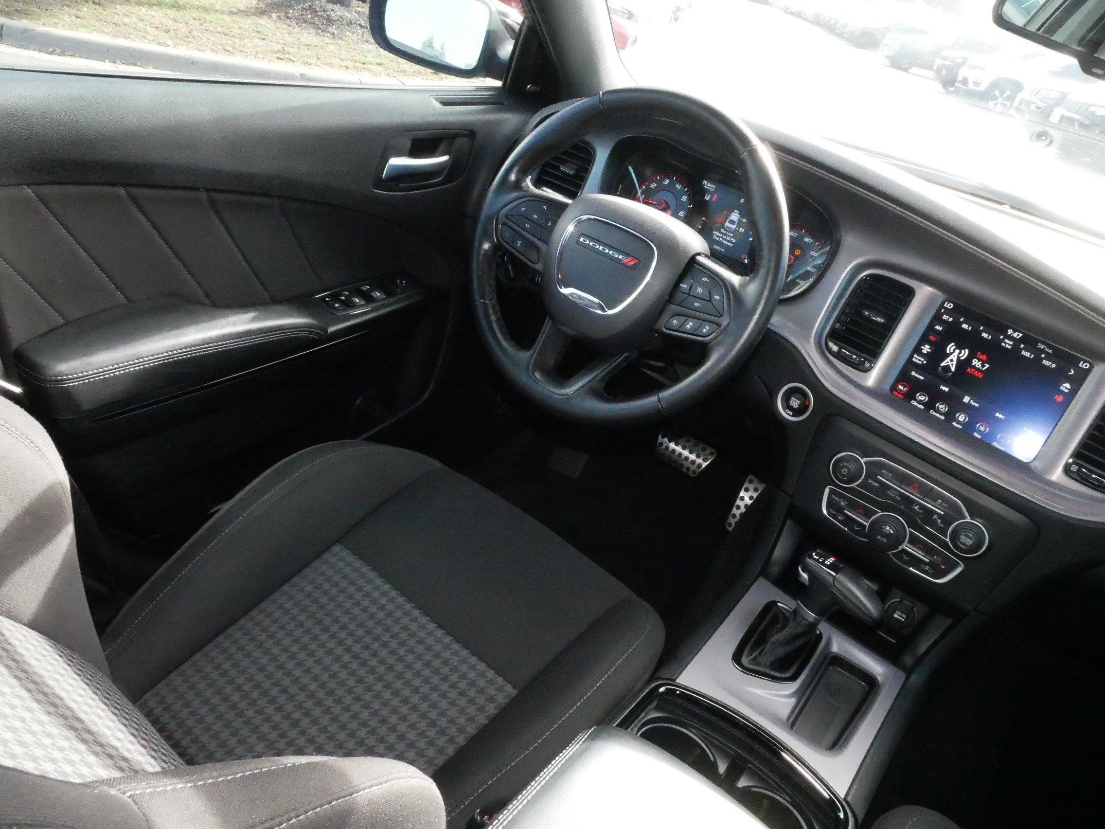 Used 2023 Dodge Charger GT w/ Blacktop Package AWD/4WD image 9