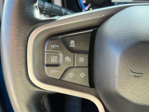 Used 2024 Ford Bronco Wildtrak image 13