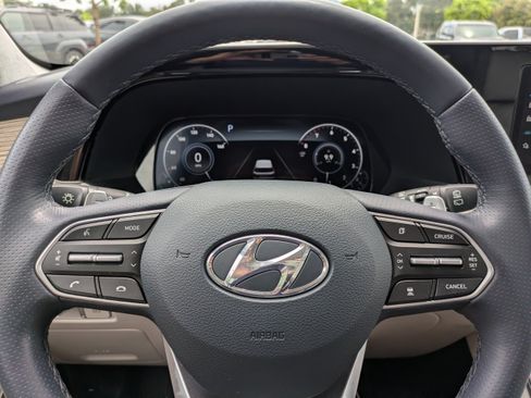 Used 2022 Hyundai Palisade Calligraphy w/ Winter Package FWD image 27