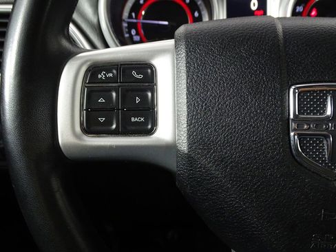 Used 2019 Dodge Journey SE w/ Connectivity Group image 24