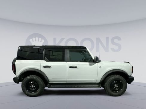 New 2026 Ford Bronco Outer Banks image 8