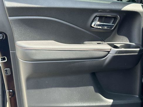 Certified 2024 Honda Ridgeline Black Edition image 12