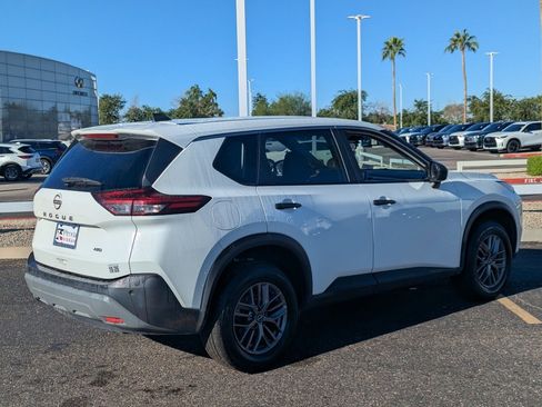 Certified 2023 Nissan Rogue S image 8