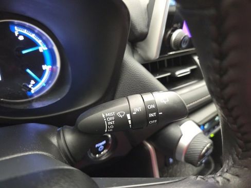 Certified 2025 Toyota RAV4 XLE Premium image 60