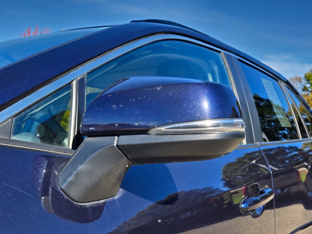 Used 2022 Toyota RAV4 XLE w/ Convenience Package AWD/4WD image 11