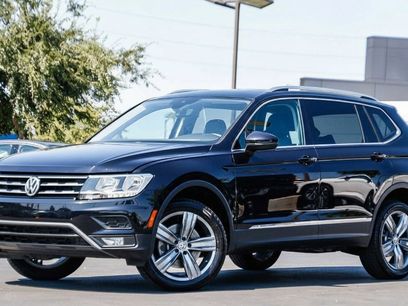 Used 2020 Volkswagen Tiguan SEL w/ Tiguan Three-Row MDO Package