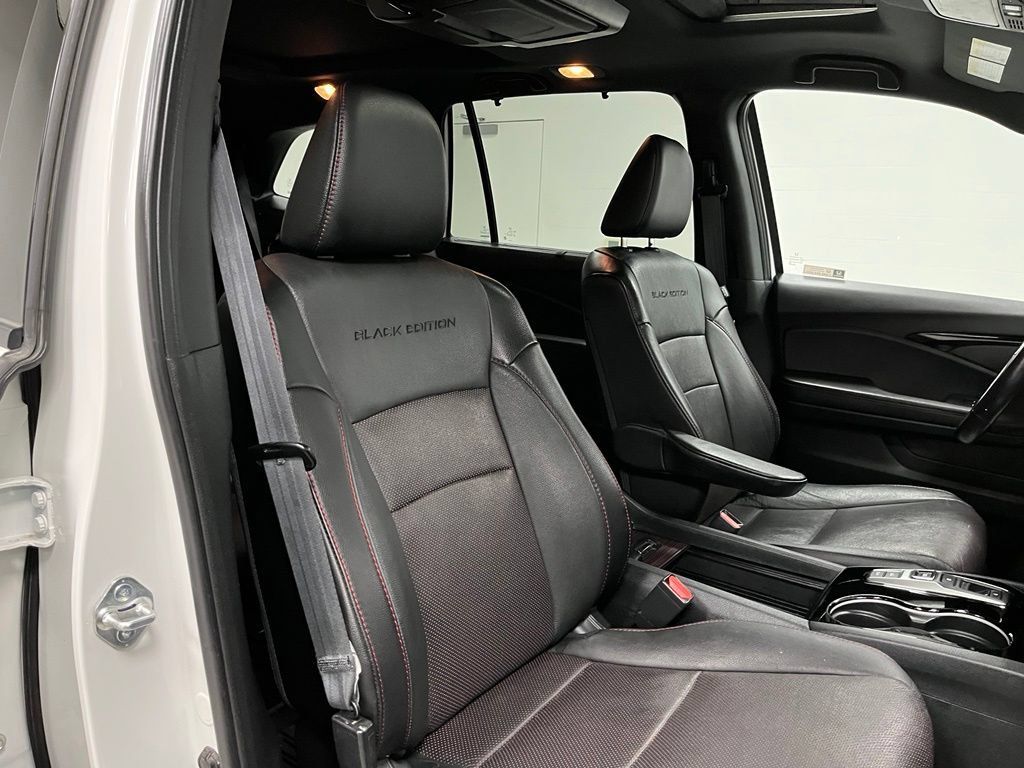 Used 2021 Honda Pilot Black Edition image 61