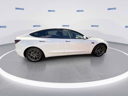Used 2021 Tesla Model 3 Standard Range Plus RWD image 9