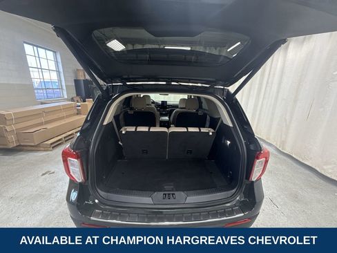 Used 2023 Ford Explorer Limited w/ Limited Technology Package image 34