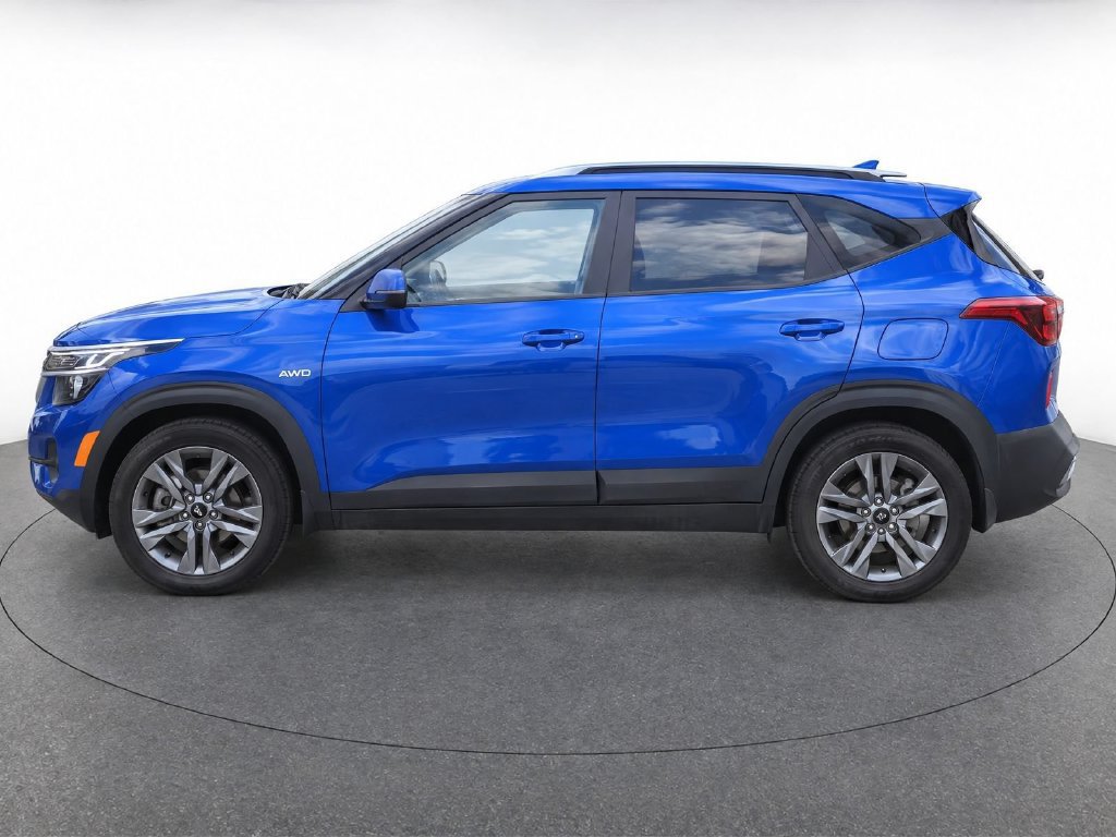Used 2022 Kia Seltos LX AWD/4WD image 4