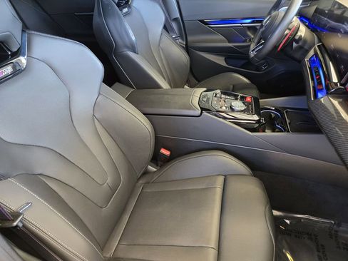 Used 2025 BMW M5 w/ Carbon Package image 15
