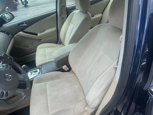 Used 2011 Nissan Altima 2.5 S w/ Convenience Pkg image 13