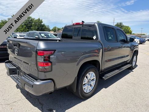 Certified 2022 Nissan Frontier SV RWD image 5