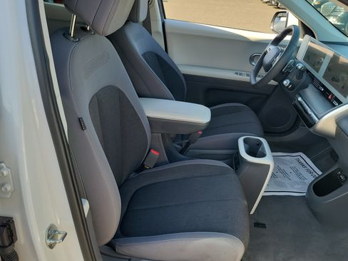 Certified 2024 Hyundai Ioniq 5 SEL RWD image 21