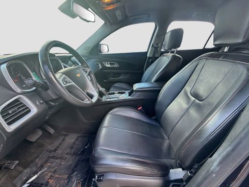 Used 2017 Chevrolet Equinox Premier w/ Enhanced Convenience Package FWD image 16