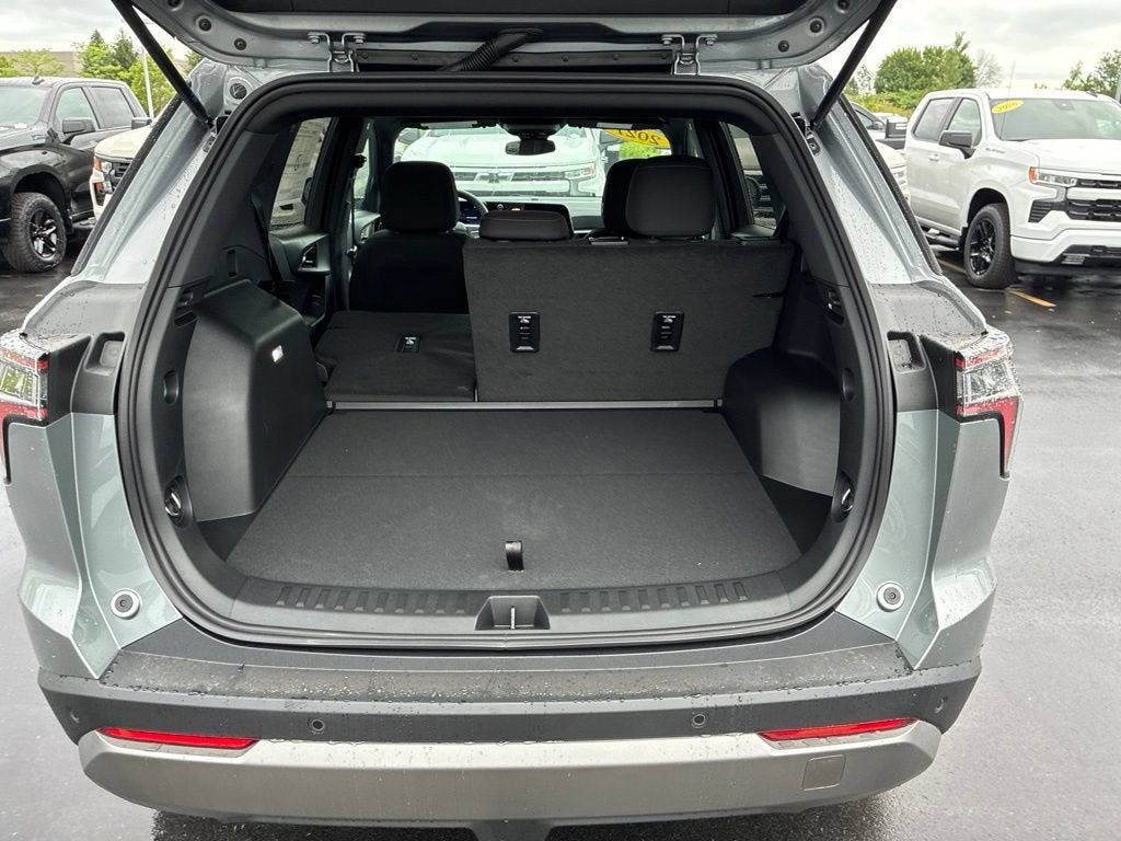 New 2027 Chevrolet Equinox LT AWD/4WD image 20