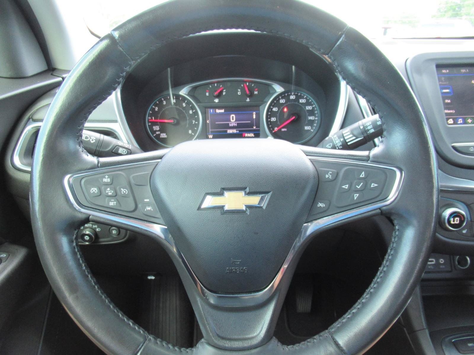 Used 2021 Chevrolet Equinox LT AWD/4WD image 24