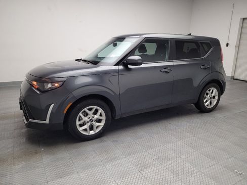 Used 2024 Kia Soul LX w/ Option Group 015 image 2