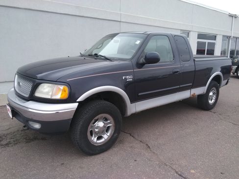 Used 1999 Ford F150 Lariat AWD/4WD image 2