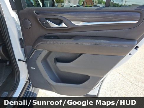 Used 2023 GMC Yukon Denali image 36