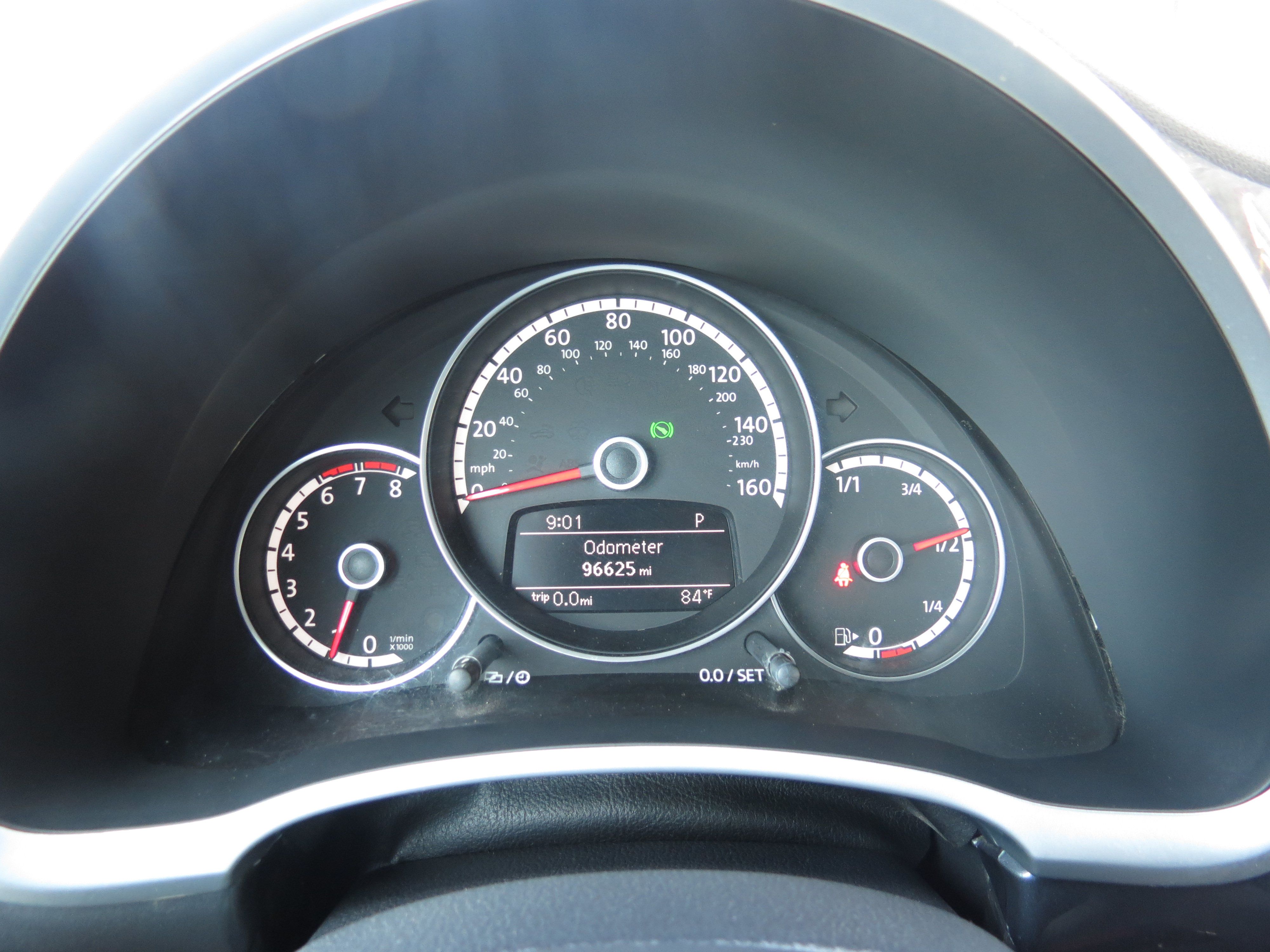 Used 2014 Volkswagen Beetle 1.8T FWD image 17