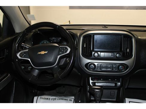 Used 2021 Chevrolet Colorado LT w/ LT Convenience Package image 15