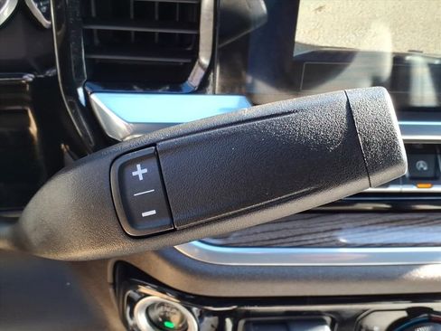 Used 2023 Chevrolet Silverado 1500 LT image 23