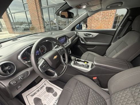 Used 2022 Chevrolet Blazer LT image 18
