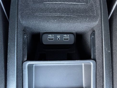 Used 2018 Dodge Charger GT w/ Blacktop Package image 28