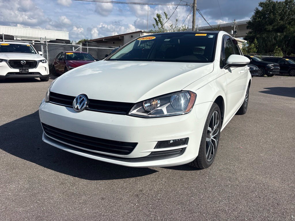 Used 2016 Volkswagen Golf SE FWD image 7