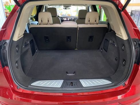 Used 2017 Buick Envision Essence FWD image 32