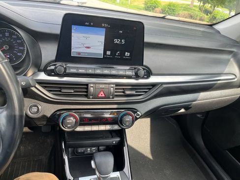Used 2021 Kia Forte EX FWD image 8
