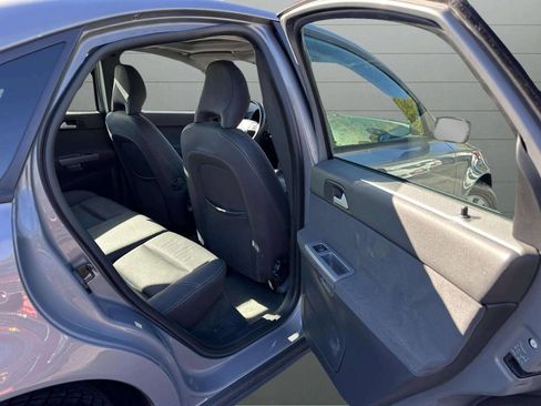 Used 2005 Volvo S40 2.4i image 15