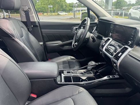 Used 2022 Kia Sorento SX AWD/4WD image 29