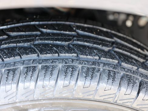 Used 2024 Ford F150 XLT w/ Equipment Group 302A MID image 14