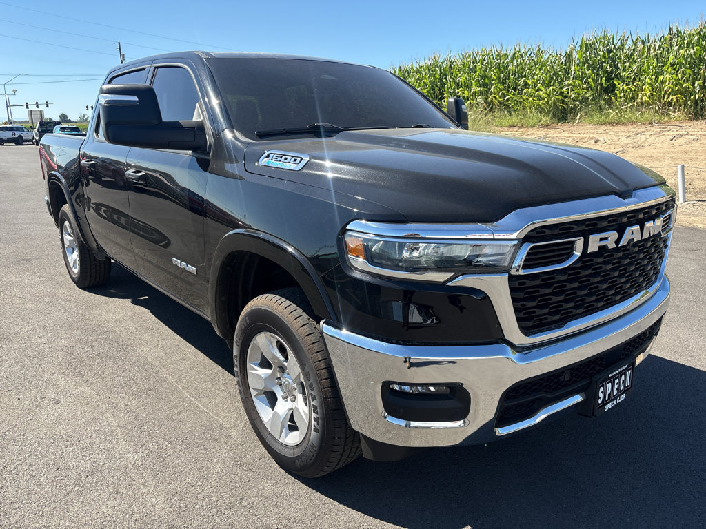 Used 2025 RAM 1500 Big Horn AWD/4WD image 22