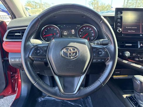 Used 2021 Toyota Camry XSE image 31