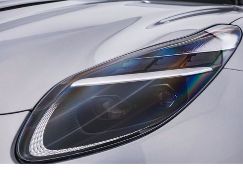 New 2024 Aston Martin DB12 Coupe image 7