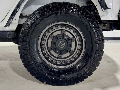 Used 2020 Jeep Wrangler Unlimited Rubicon w/ LED Lighting Group image 32