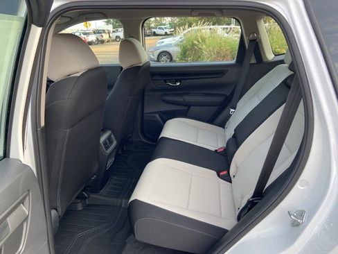 Used 2023 Honda CR-V LX image 46