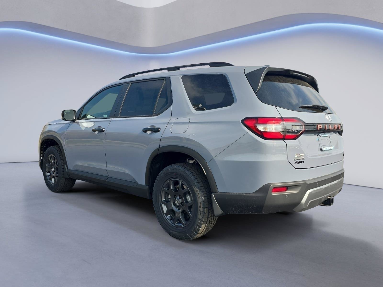 New 2026 Honda Pilot TrailSport image 3