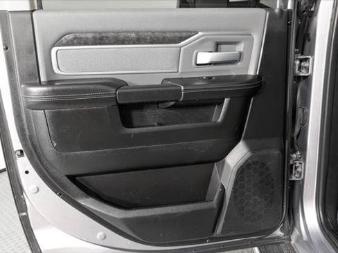 Used 2019 RAM 3500 Big Horn AWD/4WD image 17