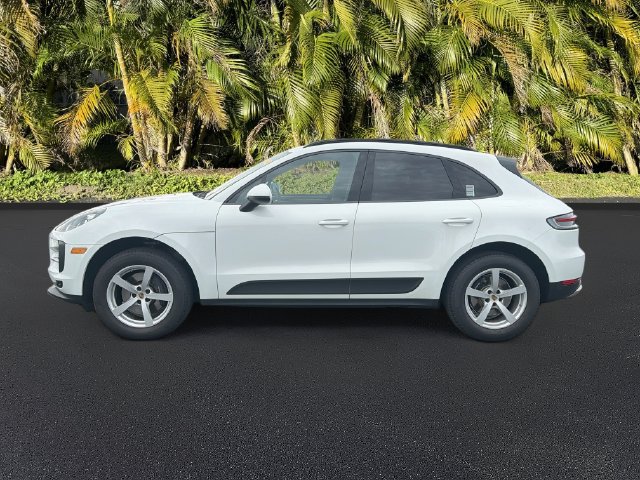 Used 2020 Porsche Macan w/ Premium Package Plus AWD/4WD image 8