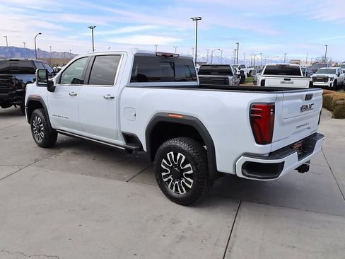 New 2026 GMC Sierra 3500 Denali Ultimate image 4