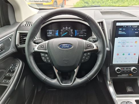 Used 2024 Ford Edge Titanium w/ Equipment Group 301A AWD/4WD image 22