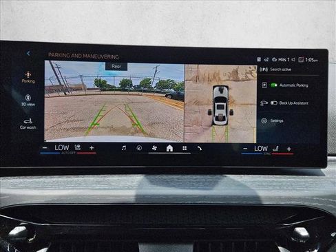 Certified 2025 BMW 330i Sedan w/ Convenience Package image 13