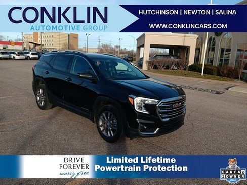 Used 2023 GMC Terrain SLT image 1